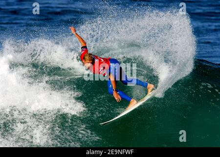 Der Australier Mick Fanning surft beim Quiksilver Pro France, das am 29. September 2006 Teil der ASP Men's World Champion Tour of Surfing in Hossegor an der Südwestküste Frankreichs ist. Foto von Manuel Blondau/Cameleon/ABACAPRESS.COM Stockfoto