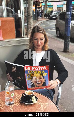 Französische Präsidentschaftskandidat Segolene Royal auf dem Cover einer französischen Zeitschrift in Paris, Frankreich am 13. Oktober 2006. Foto von Christophe Guibbaud/ABACAPRESS.COM Stockfoto