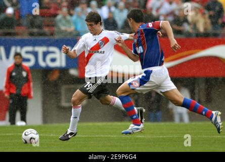 River Plate's Franco-Argentinier Gonzalo Higuain beim Fußballspiel River Plate gegen San Lorenzo im River Stadium in Buenos Aires, Argentinien 2006. River Plate gewann 5-0. Foto von Bertrand Mahe/Cameleon/ABACAPRESS.COM Stockfoto