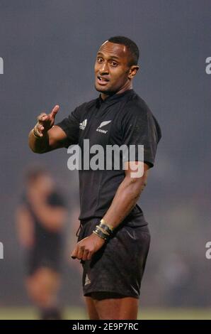 New Zelands Joe Rokokoko beim Rugby-Testspiel, Frankreich gegen Neuseeland im Gerland-Stadion in Lyon, Frankreich, am 11. November 2006. Neuseeland gewann 47-3. Foto von Nicolas Gouhier/Cameleon/ABACAPRESS.COM Stockfoto