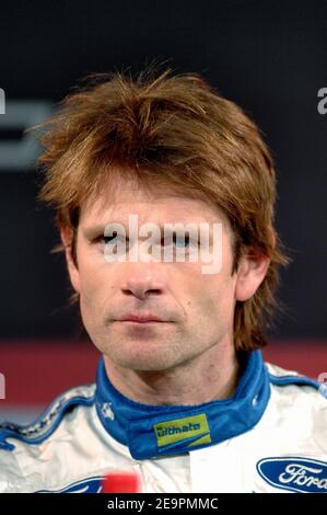 Der finnische Fahrer Markus Gronholm reagiert auf eine Pressekonferenz beim "Race of Champions", das am 16. Dezember 2006 im Stade de France in Saint-Denis bei Paris stattfand. Foto von Nicolas Khayat/Cameleon/ABACAPRESS.COM Stockfoto