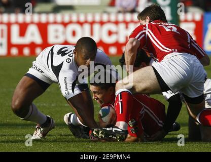 Stade Toulousain's Maleli Kunavore beim Heineken Cup Spiel, Stade Toulousain gegen Llanelli Scarlets in Toulouse, Frankreich am 16. Dezember 2006. Llanelli Scarlets gewann 41-34. Foto von Christian Liewig/ABACAPRESS.COM Stockfoto