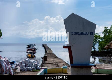Bunaken Island, Taman National Bunaken, Manado Tua Island, Nord-Sulawesi, Indonesien Stockfoto