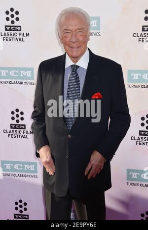 Februar 2021, 6th. DATEI: Christopher Plummer stirbt am 91. Los Angeles, USA. März 2015, 27th. Christopher Plummer 014 Quelle: Tsuni/USA/Alamy Live News Stockfoto