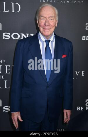 Februar 2021, 6th. DATEI: Christopher Plummer stirbt am 91. Los Angeles, USA. 19th Dez 2017. Christopher Plummer 027 Quelle: Tsuni/USA/Alamy Live News Stockfoto