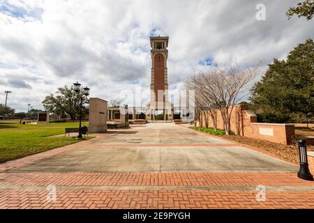 Mobile, AL - 30. Januar 2021: Moulton Tower auf dem Campus der University of South Alabama Stockfoto