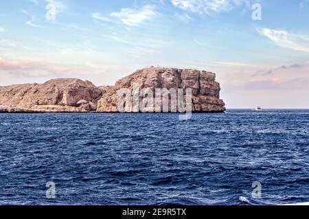 Sinai Berge Meer Panorama-Landschaft. RAS Muhammad Nationalpark im Sinai Ägypten. Stockfoto