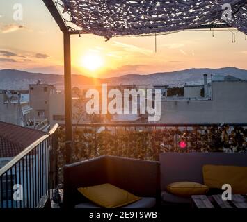 Blick über die Athena Athens Stadtbild in Griechenland am Akropolis bei Sonnenuntergang Stockfoto