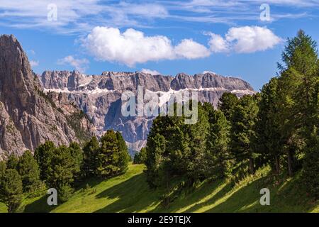 Sellagruppe (Sellagruppe, sellagruppe) von der Alp Seceda in den Dolomiten UNESCO Welterbe in Gröden Südtirol gesehen Stockfoto