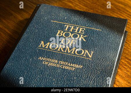 UTAH, USA - 23. Mai 2012. The Book of Mormon, Latter Day Saints bible in Englisch Stockfoto