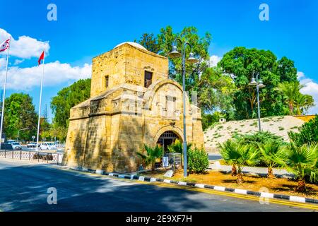 Kyrenia/Girne Tor markiert Eingang zur Altstadt von Lefkosa, Zypern Stockfoto