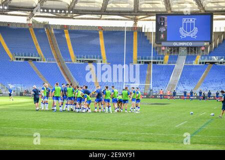 Rom, Italien. Februar 2021, 6th. Rom, Italien, Stadio Olimpico, 06. Februar 2021, Italien Team während Italien gegen Frankreich - Rugby Six Nations Spiel Credit: Carlo Cappuccitti/LPS/ZUMA Wire/Alamy Live News Stockfoto