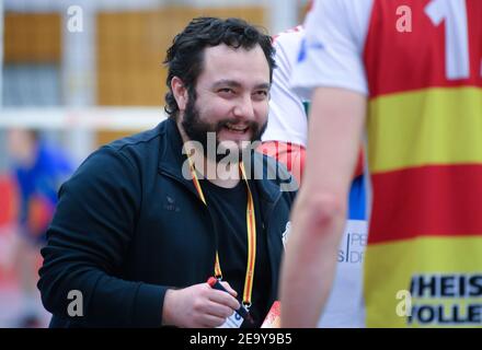 Karlsruhe, Deutschland. 06th Feb, 2021. Trainer Antonio Bonelli (SSC KA). GES/Volleyball/2. Bundesliga-Geklagt: Baden Volleys SSC Karlsruhe - SV Schwaig, 06.02.2021 - zur weltweiten Nutzung Quelle: dpa/Alamy Live News Stockfoto