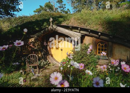 Hobbit Hole im Shire in Neuseeland Stockfoto