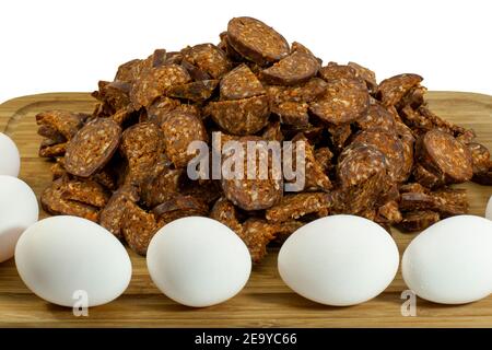 Gehackte, hausgemachte Fleischwurst, Tomaten und Eier Stockfoto