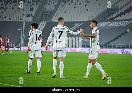 Turin, Italien. 23rd April 2020. 4/23/2020 - Turin. Serie A Tim 2020/2021 Liga Spiel. Juventus Gegen Roma. Allianz Stadion im Foto: Feier des Tores von Cristiano Ronaldo (Foto: IPA/Sipa USA) Quelle: SIPA USA/Alamy Live News Stockfoto