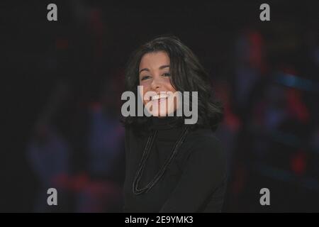 Die französische Sängerin Jenifer Bartoli tritt bei der Feier des 20. Geburtstages des Zenith for France 2 auf, die Daniela Lumbroso am 14. Januar 2005 überreicht hat. Foto von Jean-Jacques Datchary/ABACA Stockfoto