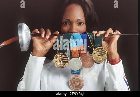 Französische Fechterin Laura Flessel-Colovic mit 5 olympischen Medaillen, 2 Goldmedaillen in Atlanta, 1996, 1 Bronzemedaille in Sydney, 2000, 1 Silbermedaille und 1 Bronzemedaille in Athen, 2004. Foto von Stephane Kempinaire/Cameleon/ABACA Stockfoto