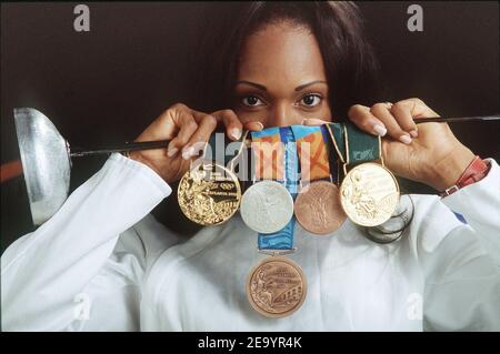 Französische Fechterin Laura Flessel-Colovic mit 5 olympischen Medaillen, 2 Goldmedaillen in Atlanta, 1996, 1 Bronzemedaille in Sydney, 2000, 1 Silbermedaille und 1 Bronzemedaille in Athen, 2004. Foto von Stephane Kempinaire/Cameleon/ABACA Stockfoto