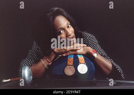 Französische Fechterin Laura Flessel-Colovic mit 5 olympischen Medaillen, 2 Goldmedaillen in Atlanta, 1996, 1 Bronzemedaille in Sydney, 2000, 1 Silbermedaille und 1 Bronzemedaille in Athen, 2004. Foto von Stephane Kempinaire/Cameleon/ABACA Stockfoto