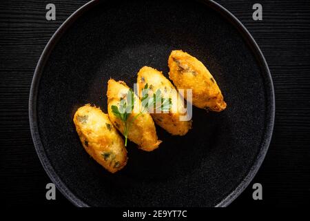 Portugiesische Kabeljau Fisch Kuchen Stockfoto