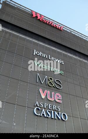 LONDON - 21st. JULI 2020: Stratford Westfield Shopping Centre Stockfoto