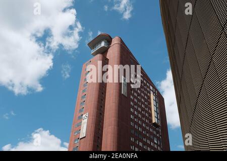 LONDON - JULI 2020: Unite Students Stratford One. Studentenunterkunft neben dem Queen Elizabeth Olympic Park, East London Stockfoto