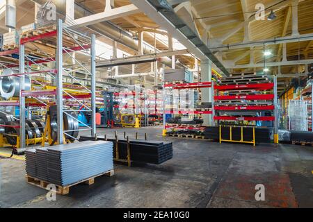 Das Innere der Metallwerkstatt. Stockfoto
