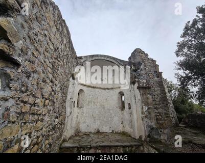 Sant' Antonio al Mesco Ruinen einer Kirche Kloster: Mönche wurden mit der Aufgabe der Signalisierung Monterosso Annäherung von Piratenschiffen anvertraut Stockfoto