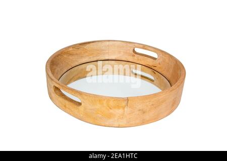 Dekorative Holzschale isoliert auf weiß Stockfoto