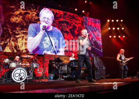 Deep Purple treten live auf der Bühne der O2 Arena Greenwich, London. Stockfoto