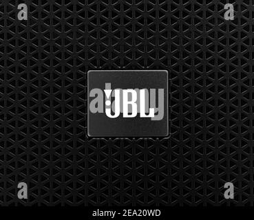 JBL Logo auf dem Lautsprecher. Stockfoto