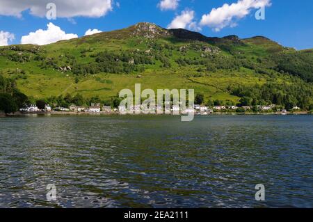 Lochgoilhead ist ein Dorf auf der Halbinsel Cowal, in Argyll und Bute, Schottische Highlands. Es liegt innerhalb des Loch Lomond und der Trossachs Natio Stockfoto