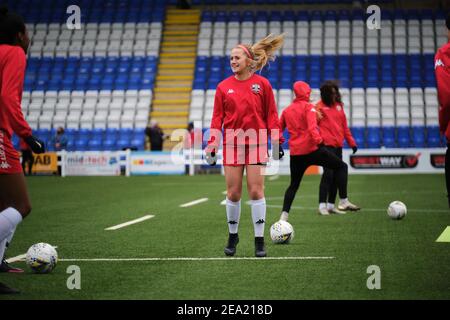 Coventry, Großbritannien. Februar 2021, 07th. Lewes Warm-up vor dem FA Women's Championship Match zwischen Coventry United und Lewes in der Butts Park Arena in Coventry, England. Kredit: SPP Sport Presse Foto. /Alamy Live Nachrichten Stockfoto