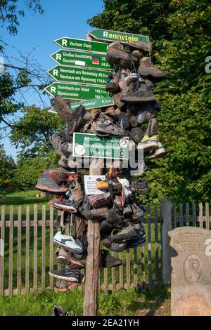 Ausgangspunkt des Rennsteig Wanderweges in Hörschel, Eisenach. Stockfoto