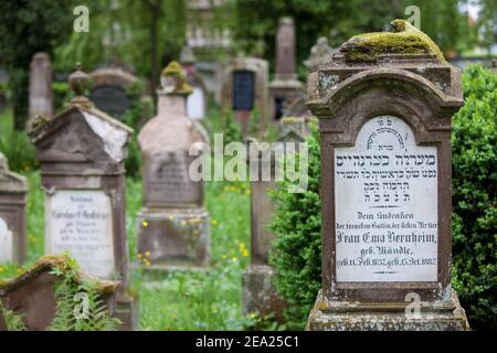 Grabsteine auf dem Jüdischen Friedhof, Bad Buchau, Baden-Württemberg, Deutschland Stockfoto