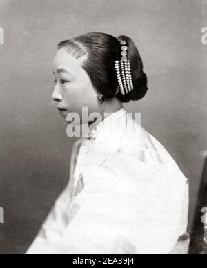 Foto des späten 19th. Jahrhunderts - Junge chinesische Frau, c,1890, China Stockfoto