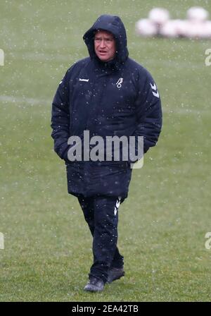 Dagenham, Großbritannien. Februar 2021, 07th. DAGENHAM, ENGLAND - FEBRUAR 07: Matt Beard (Mutterschaftsschutz)[2] während des Barclays FA Women's Super League-Spiels zwischen West Ham United Women und Bristol City am 07th. Februar 2021 im Chigwell Construction Stadium in Dagenham, England Credit: Action Foto Sport/Alamy Live News Stockfoto