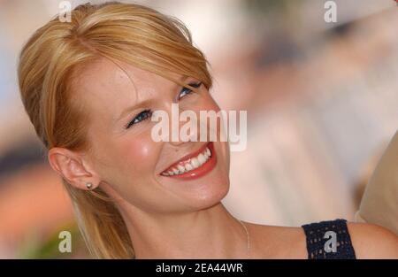 US-Schauspielerin und Cast-Mitglied January Jones posiert bei einer Fotoschau für Tommy Lee Jones Film "die drei Begräbnisse von Melquiades Estrada" im Wettbewerb bei den Internationalen Filmfestspielen von Cannes 58th, in Cannes, Südfrankreich, am 20. Mai 2005. Foto von Hahn-Nebinger-Klein/ABACA Stockfoto