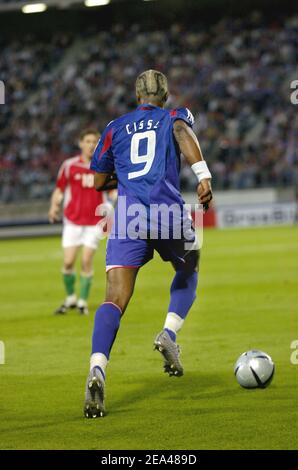 Der französische Djibril Cisse bei einem Freundschaftsspiel gegen Ungarn im Stadion Saint Symphorien in Metz, Ostfrankreich, am 31. Mai 2005. Frankreich gewann 2-1. Foto von Nicolas Gouhier/Cameleon/ABACA. Stockfoto