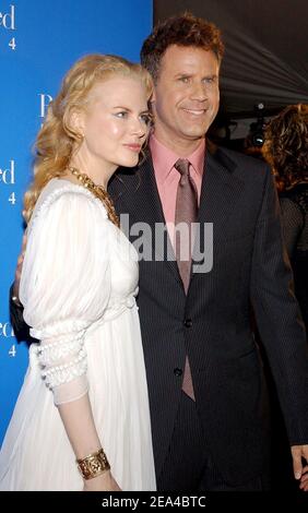 Die Besetzung Nicole Kidman und will Ferrell kommen bei der "Bewitched"-Weltpremiere am Montag, den 13. Juni 2005 im Ziegfeld-Theater in New York City, NY, USA, an. Foto von Nicolas Khayat/ABACA. Stockfoto