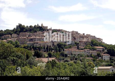 Illustration von Fayence, Frankreich am 10. Juli 2005, wo Angelina Jolie und Brad Pitt ein Haus kaufen sollen. Foto von ABACAPRESS.COM. Stockfoto