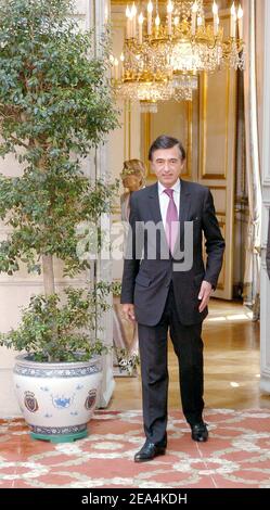 Der französische Außenminister Philippe Douste-Blazy am 15. Juli 2005 im Elysee-Palast in Paris, Frankreich. Foto von Bruno Klein/ABACAPRESS.COM Stockfoto