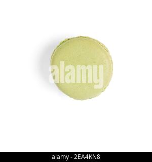 Macaron. Traditionelle französische bunte Makronen Nahaufnahme, Makro isoliert auf weißem Hintergrund Stockfoto