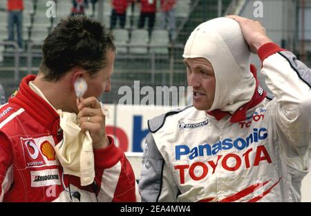 Die Schumacher-Brüder Michael (l.) und Ralph beim Großen Preis von Deutschland am 24. Juli 2005 in Hockenheim. Foto von Thierry Gromik/ABACAPRESS.COM Stockfoto