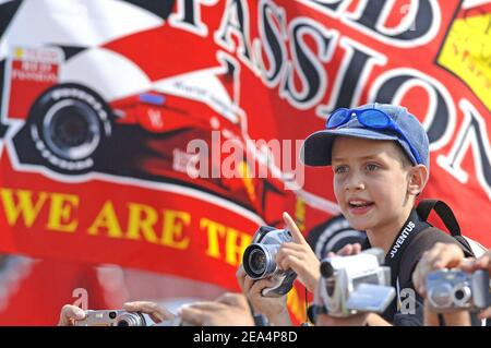 Atmosphäre während der Ungarn G.P, Hungaroring Circuit, in der Nähe von Budapest, Ungarn, am 31. Juli 2005. Foto von Thierry Gromik/CAMELEON/ABACAPRESS.COM Stockfoto