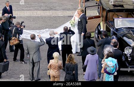 Hochzeit von Delphine Arnault und Alessandro Gancia in Bazas, Südwestfrankreich am 17. September 2005. Ihr Vater Bernard Arnault, C.E.O von LVMH Empire, und seine Frau Helene Mercier Arnault besuchen die Hochzeit. Foto von ABACAPRESS.COM Stockfoto