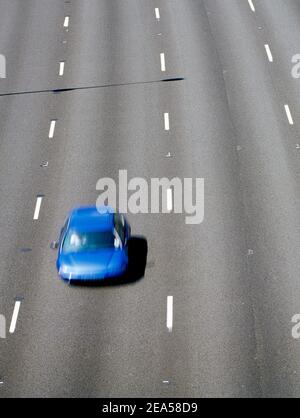 Auto auf der Autobahn England Stockfoto