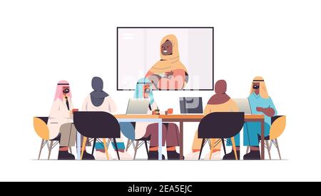Team von arabischen Ärzten mit Videokonferenz mit weiblichen schwarzen muslimischer Arzt arabische Mediziner diskutieren am runden Tisch Medizin Healthcare Konzept horizontale volle Länge Vektor-Illustration Stock Vektor