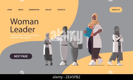 Schwarze afrikanische muslimische Ärztin Führerin vor arabisch medizinische Fachkräfte Team in Uniform Medizin Gesundheitswesen Konzept horizontal Vektorgrafik für Kopierraum in voller Länge Stock Vektor